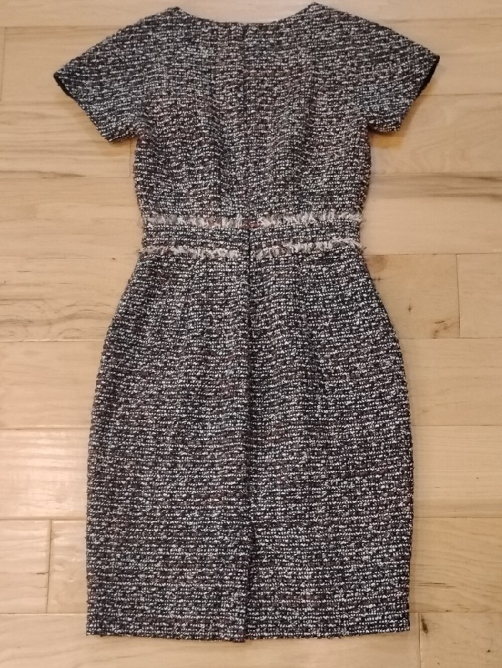Textured Black & White Tweed Sheath Dress - Women - Picture 4 of 6
